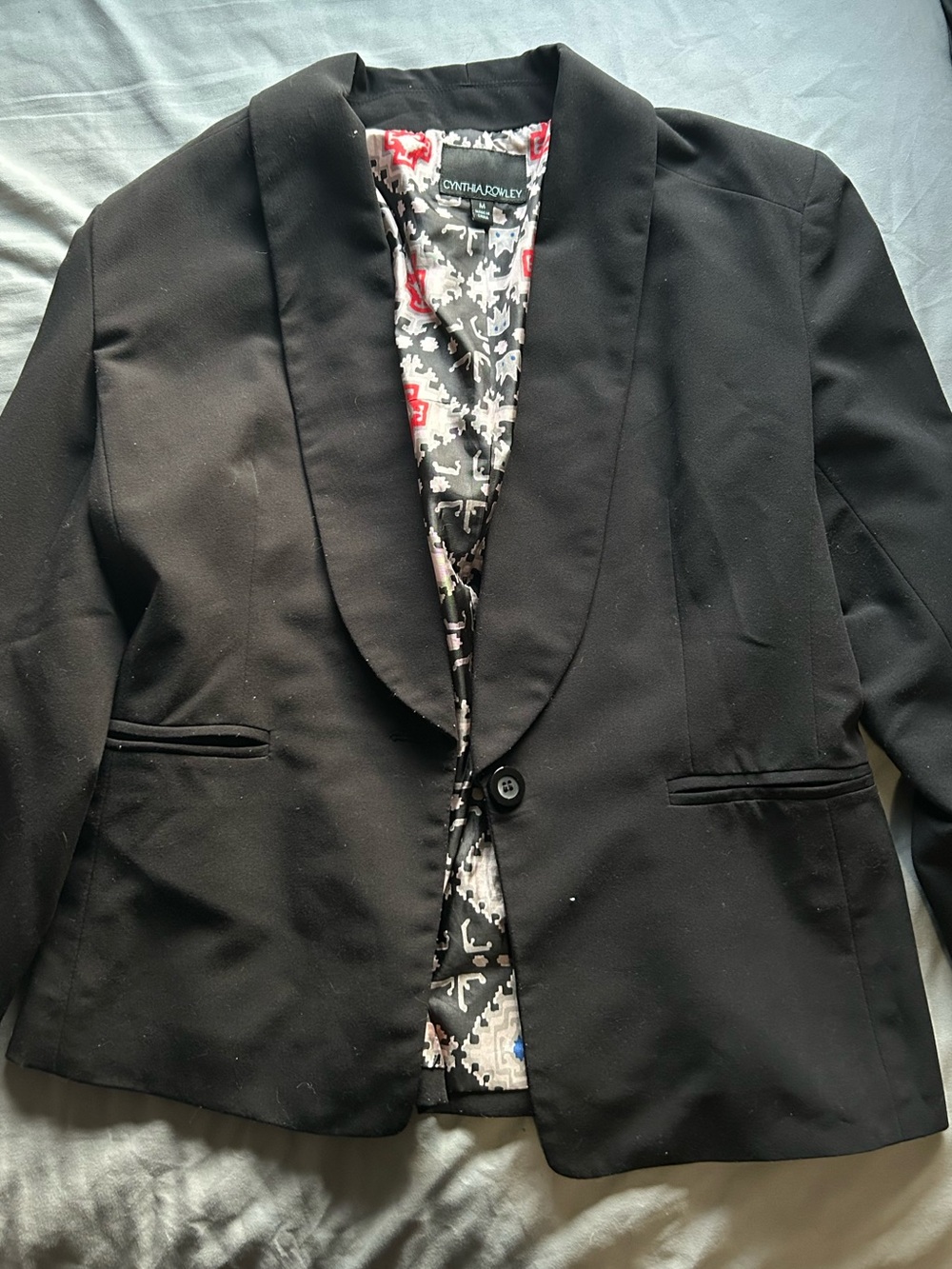 Cynthia Rowley Black Blazer with Red and Gray Printed Lining
